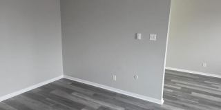 2826 S Pennsylvania St Gallery 3