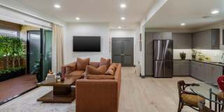 118 N Orlando Ave unit: 201 Gallery 1