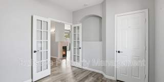 2047 S. Jefferson Gallery 12