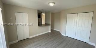 1471 NW 22nd Ct Gallery 6