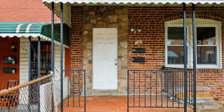 147 DENISON Street Gallery 21