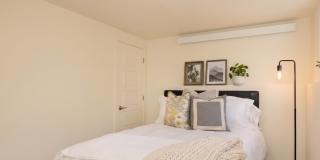 Ballard Seattle 3 Bedroom Apartment for Rent | In-Unit Laundry, Pet Friendly, Parking Available & Walkable Location Near Golden Gardens + Get 14 Days FREE Rent on Your New Home! Gallery 28