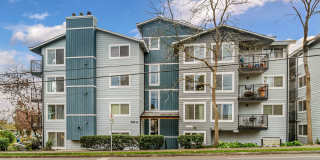 2 Bed 1 Bathroom BitterLake Condo! Gallery 1