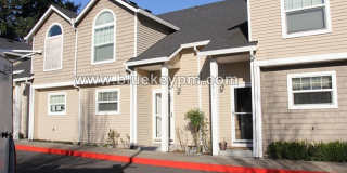 2 Bed, 2.5 Bath Townhome in Rockwood Neighborhood Gallery 1