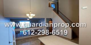 Townhouse Available September 1, Vaulted Ceilings, Open Floor Plan, 2 Bath, Attached Garage Gallery 7