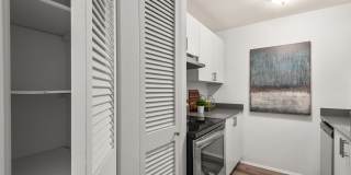 2 bed/1 bath Home for Rent with Attached Garage Gallery 53