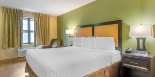 Suites Temecula - Wine Country Gallery 8