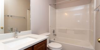 Beautiful 4-bedroom 3-bath located in Stetson Hills! Gallery 26