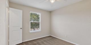 13415 Winemaker Gallery 24