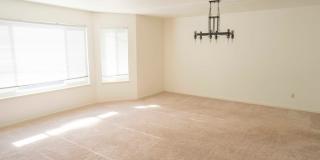 Mid-floor Flat in a duplex located in the Inner Richmond / Laurel Heights. Mid-floor Flat in a duplex located in the Inner Richmond / Laurel Heights. Gallery 7