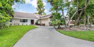 9444 SW 69th Ct Gallery 1