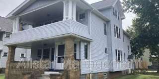 17202 Grovewood Ave Gallery 1