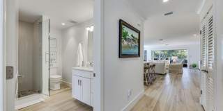 225 5th Ave S Gallery 22
