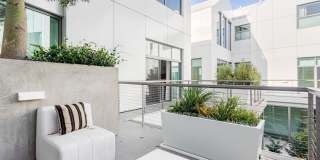 8600 Wilshire Blvd Gallery 15