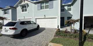 5784 Southeast Edgewater Circle - 1 Gallery 1