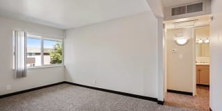 Warren Club Gallery 7