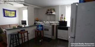 38 Newton St. Gallery 10