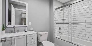 New South Side Apartments at 905 Bingham Gallery 30