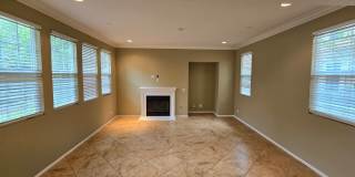 Columbus Square: 3 Bedroom 2.5 Bath Attached Townhome, Gallery 1