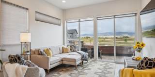 West Longmont 2BDR w/ Mountain Views Gallery 1