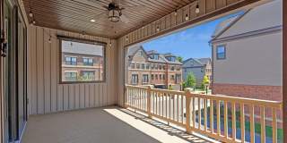 43509 APPLE ORCHARD Square Gallery 21