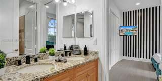 13751 Pine Meadow Ct Gallery 61