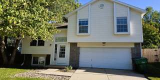 7407 S 176th Cir - 3 Bed/2 Bath in Millard School District | Fenced Yard, Deck, 2-Car Garage Gallery 1
