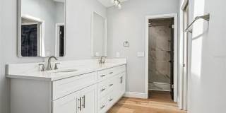 Luxury Furnished Waterfront Home – 4BR/4BA | Designed for Flexible Mid-Term Stays Gallery 30