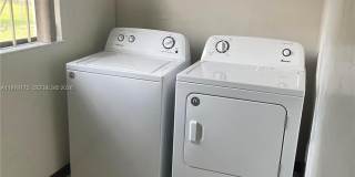 3241 NW 154th Ter Gallery 7