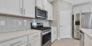 589 GLASGOW Drive Gallery 5