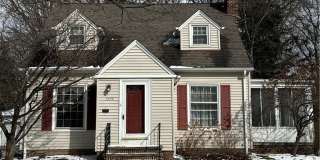 1579 Laclede Road Gallery 1