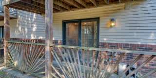 Walnut Springs Apartments Gallery 29