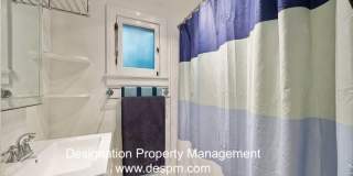 1761 3/4 Griffith Park Blvd. Gallery 13