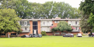 Riverside Park Gallery 79