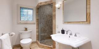 2559 HUTTON Dr Gallery 11