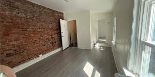 204 N 9th Street Gallery 7