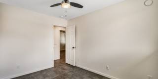 Spacious 6-Bedroom, 3.5-Bath Pool Home Near ASU Campus Gallery 5