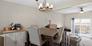 Spacious 2BR Condo Finished Basement in Aurora Gallery 15