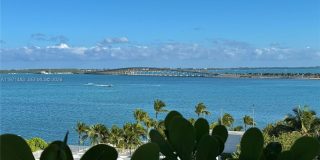 2127 Brickell Avenue Gallery 18