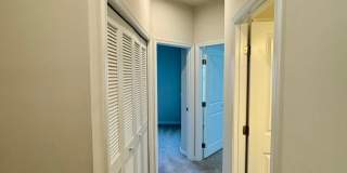 3BR/2.5BA End Unit Townhome Gallery 14