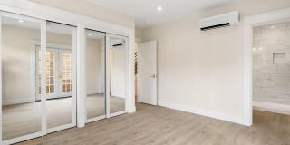 480 Southeast Reed Market Road Gallery 22