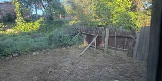 3 bedroom 1 bath duplex Gallery 12