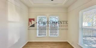 E Noble St 403/ 405  LEASE UP ONLY Gallery 4