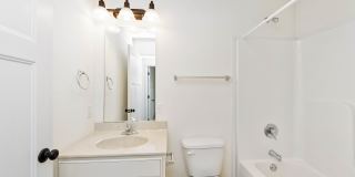 3021 W Lake Ave, Cottage 2 Gallery 12