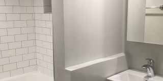 5045-51 N. Damen Gallery 18