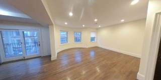 Charming 4 Bedroom-No Broker Fee Gallery 1