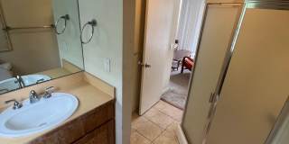 1 Bed/2 Bath Condo in downtown Kona (furnished) 1 Bed/2 Bath Condo in downtown Kona (furnished) Gallery 8