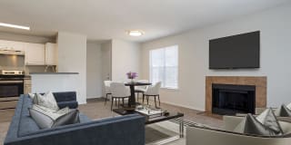 Reflection Pointe Gallery 16