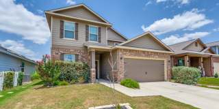 BEAUTIFUL 4-BEDROOM HOME IN NORTHEAST CROSSING Gallery 3