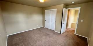 Three Bedroom in SW Bend Aspen Rim Neighborhood Gallery 9
